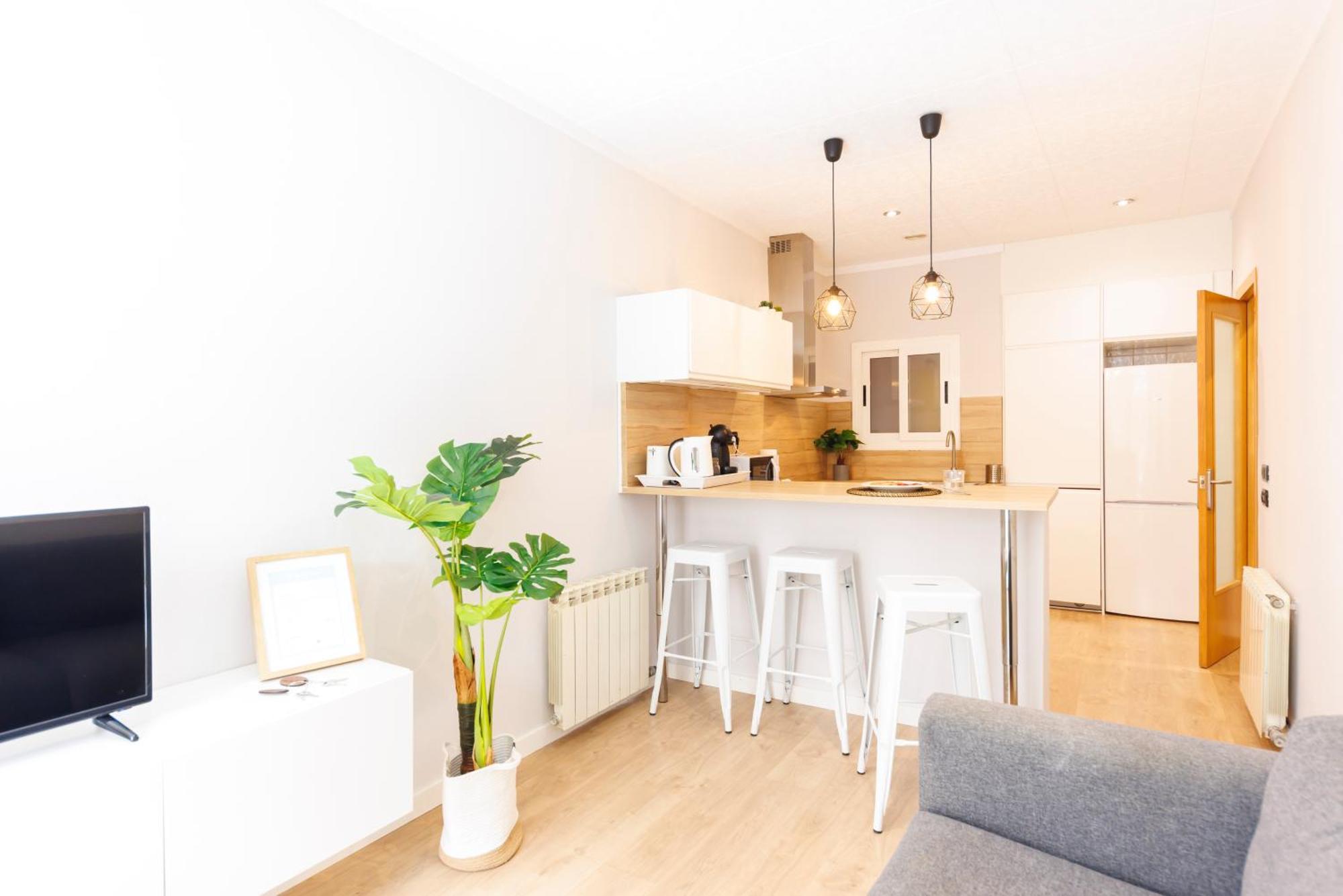 Bravissimo Apartaments Mora 4 Жирона Экстерьер фото
