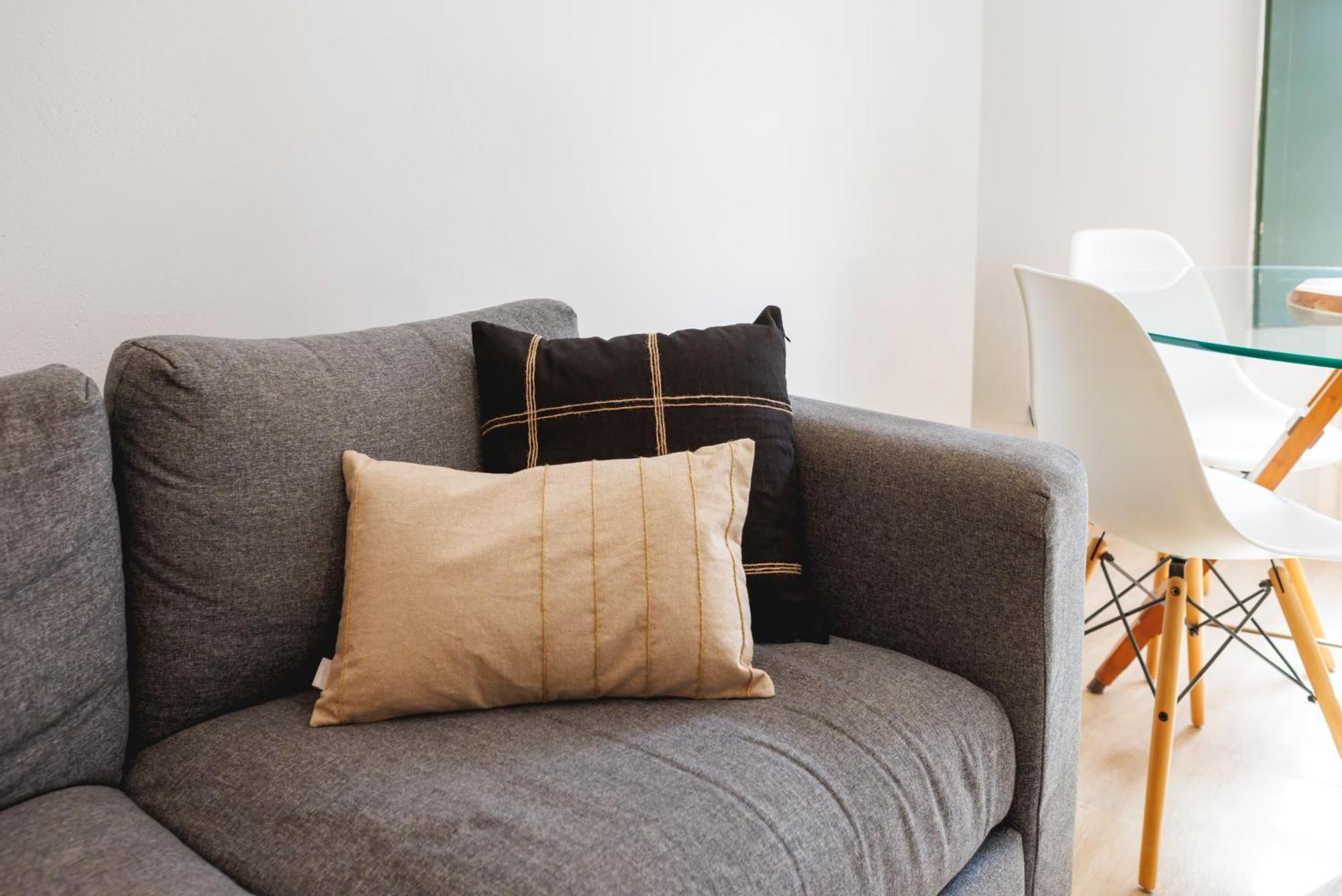 Bravissimo Apartaments Mora 4 Жирона Экстерьер фото