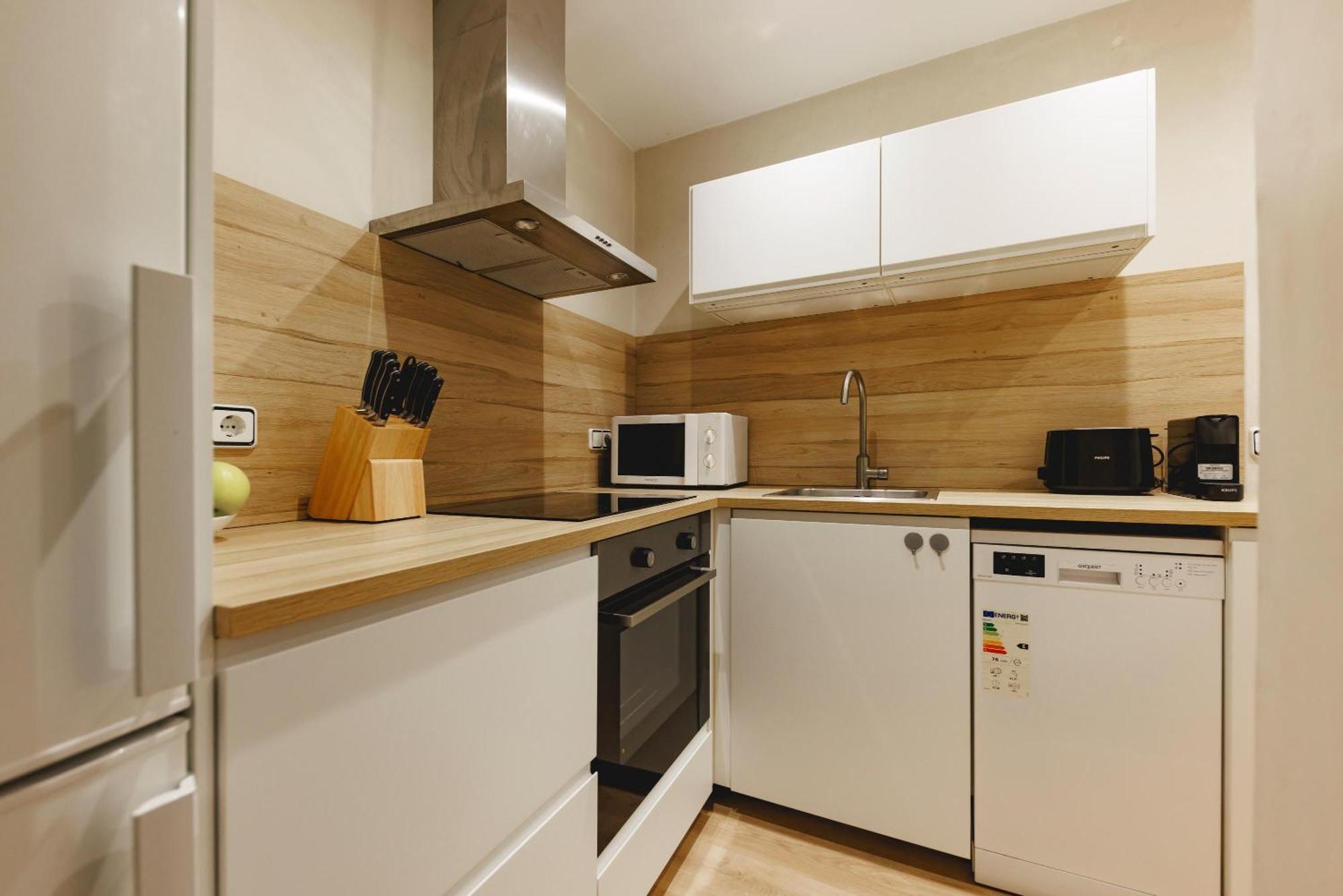 Bravissimo Apartaments Mora 4 Жирона Экстерьер фото