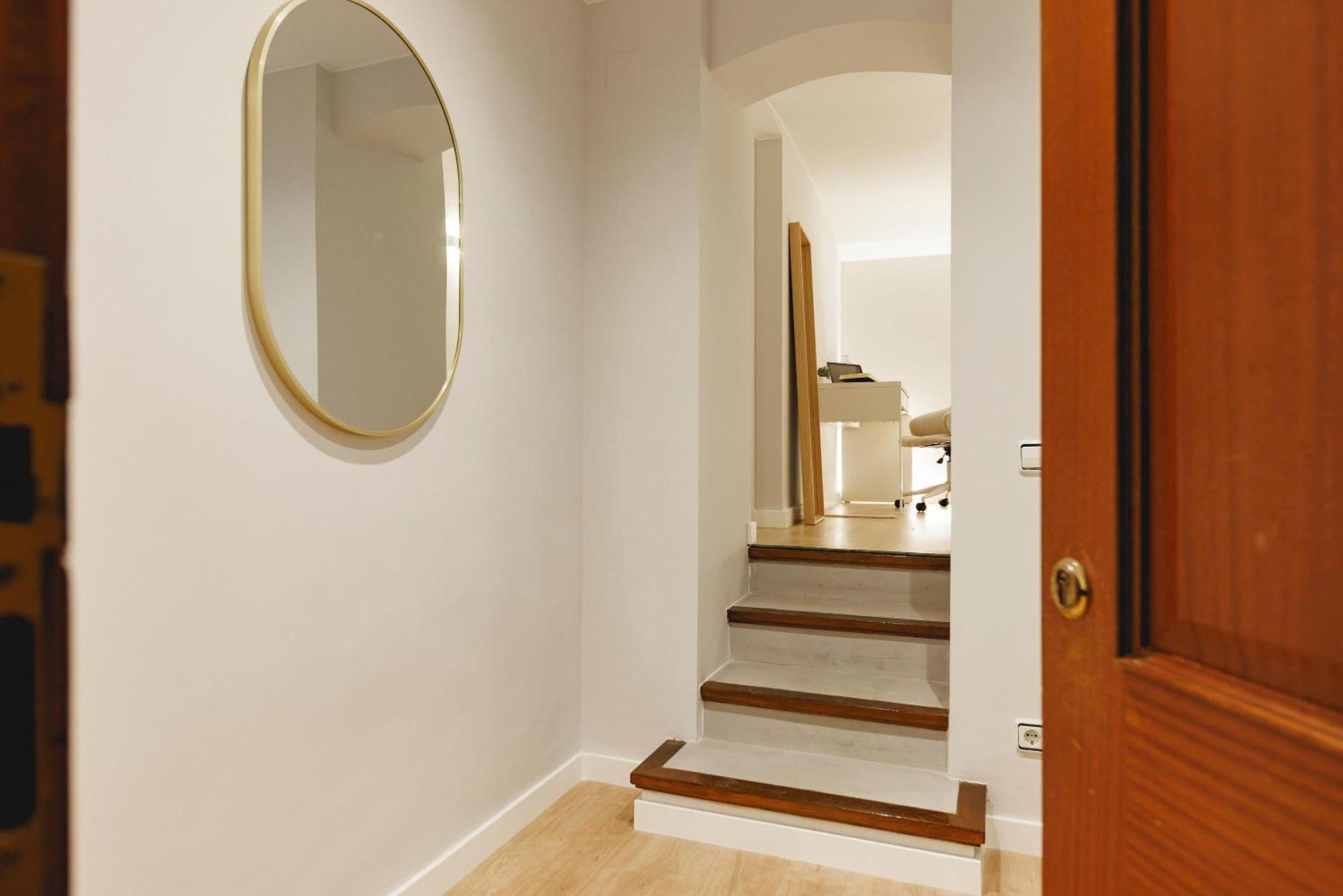 Bravissimo Apartaments Mora 4 Жирона Экстерьер фото
